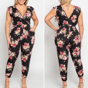 Macario Floral Jumpsuit (CURVY)